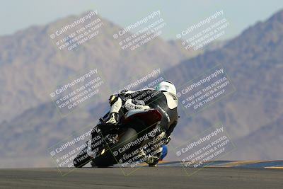 media/May-15-2022-SoCal Trackdays (Sun) [[33a09aef31]]/Turn 9 Backside Set 2 (930am)/